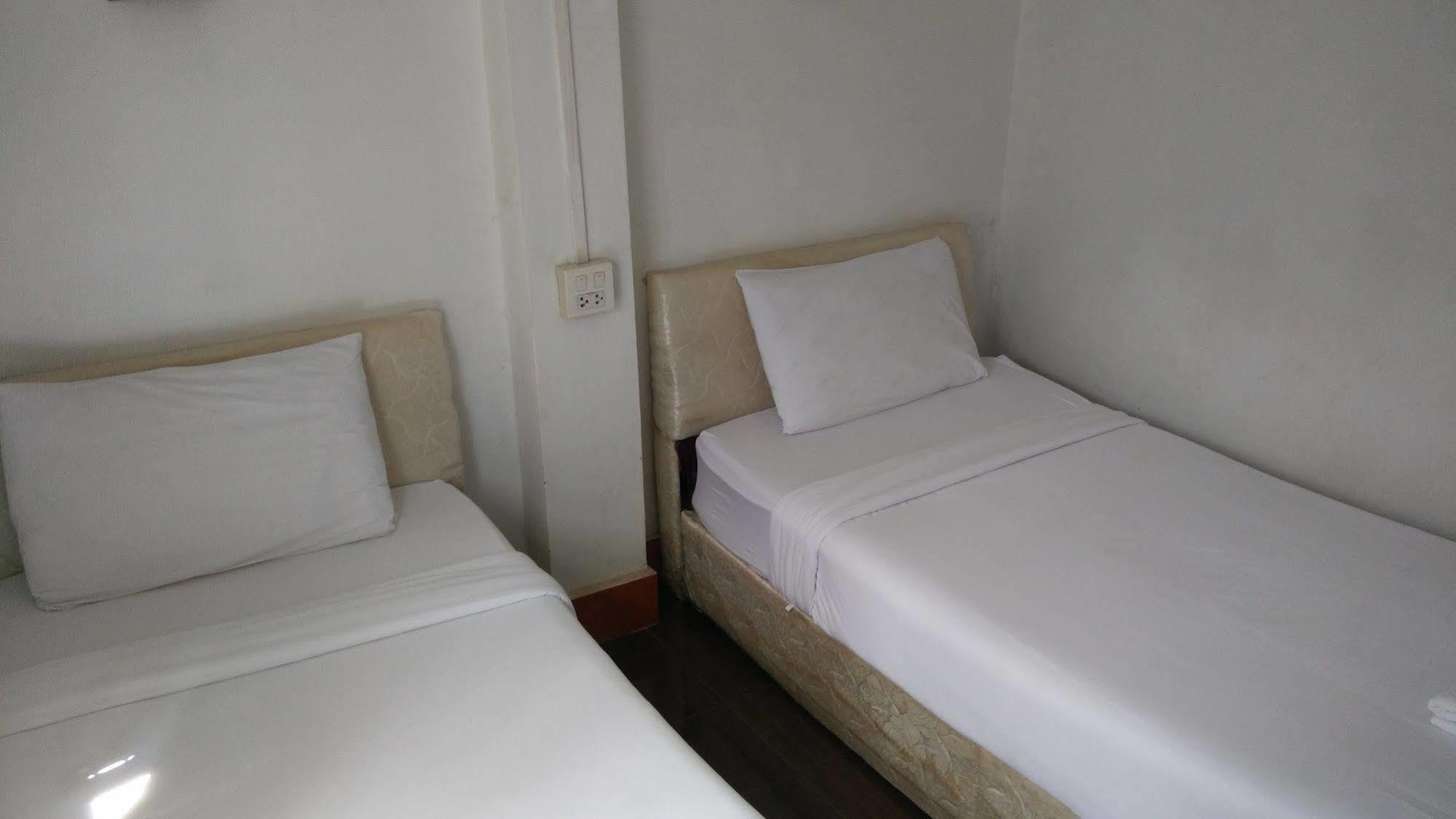 Mixok Inn Ban Nongdouang Exterior foto