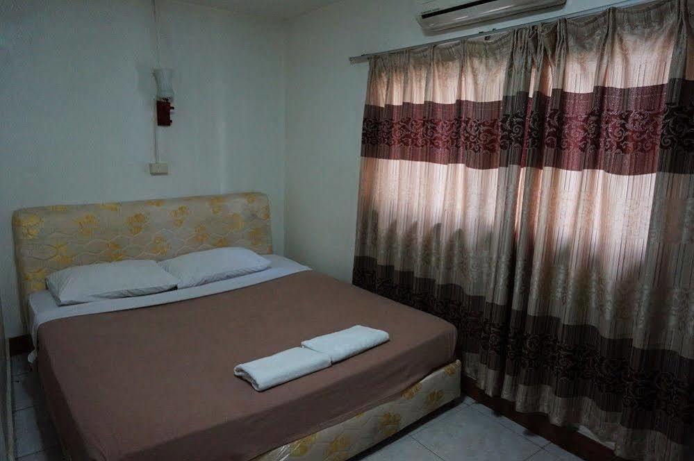 Mixok Inn Ban Nongdouang Exterior foto